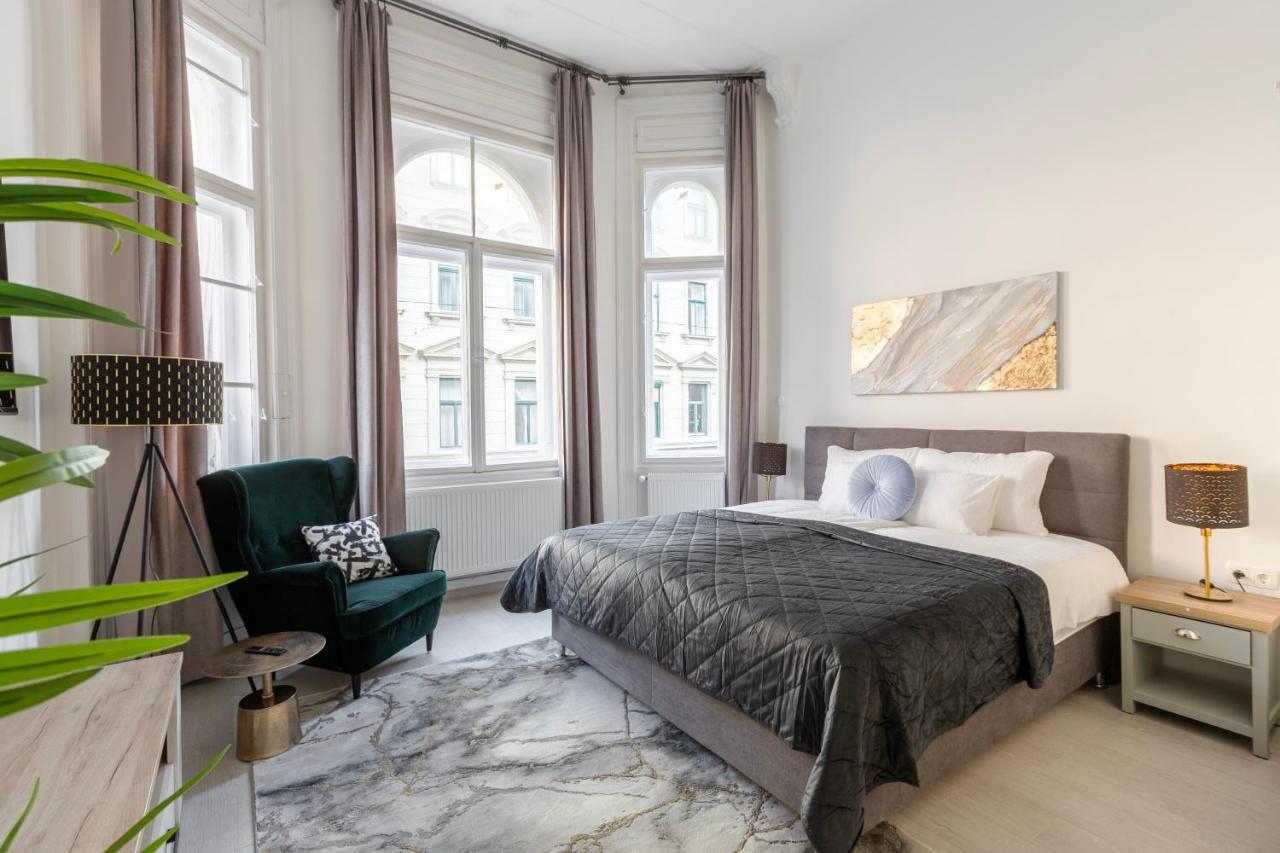 Lh Gallery Apartments Budapest Ngoại thất bức ảnh